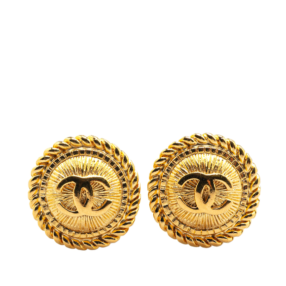 Pre-Loved Chanel Gold Plated CC Round Clip On Earrings - Picture 1 of 4